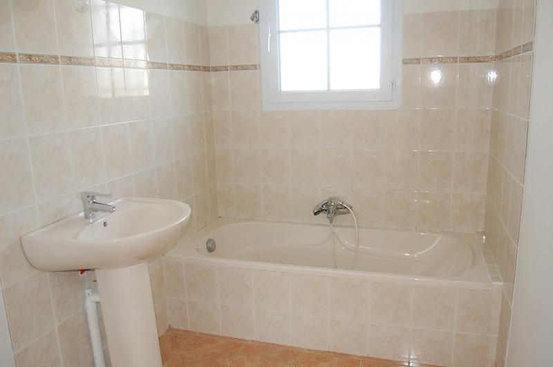 Maison - 98 m² - 4 pièces