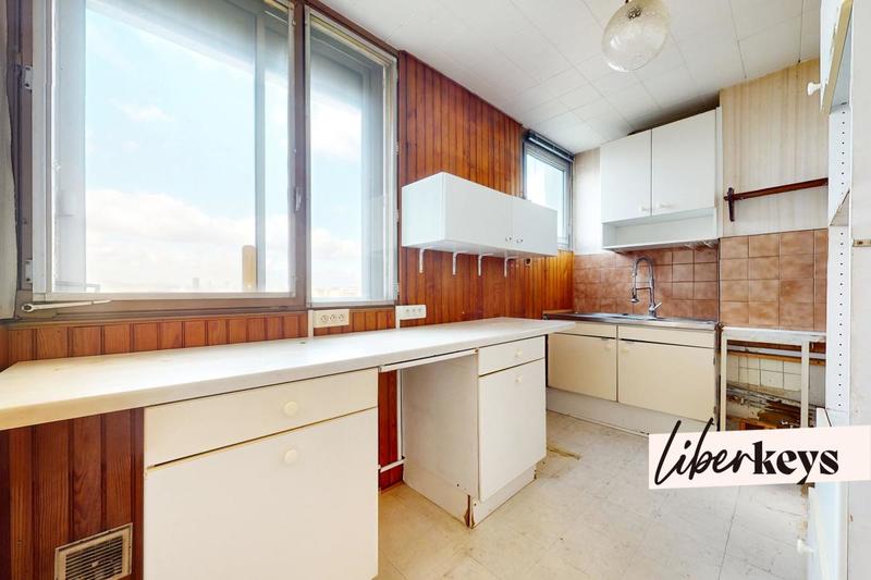 Appartement - 90 m² - 5 pièces