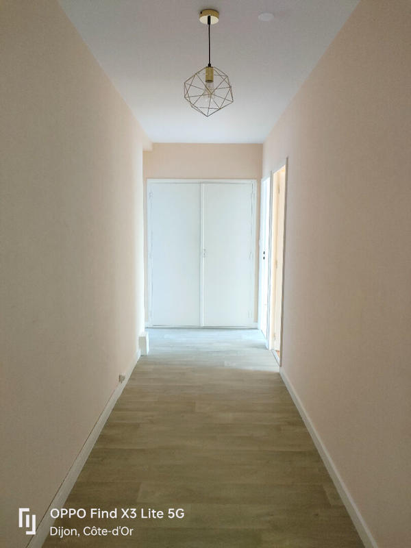 Appartement - 80 m² - 4 pièces