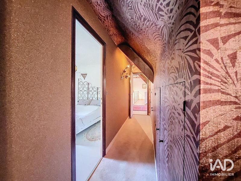 Maison - 194 m² - 5 pièces