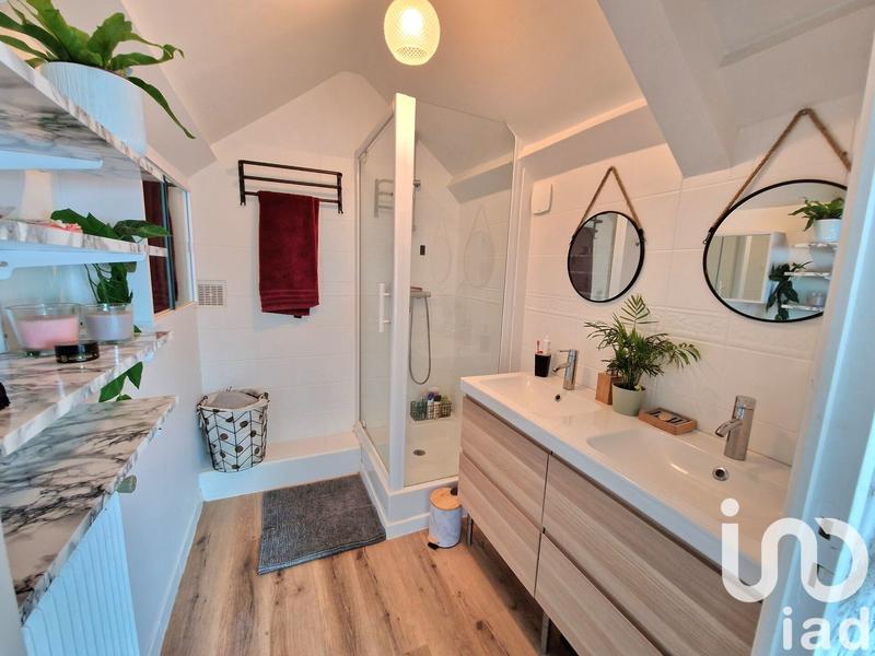 Maison - 88 m² - 6 pièces