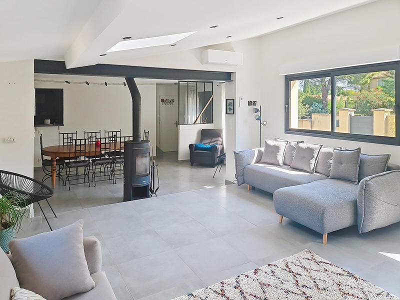 Maison - 140 m² - 5 pièces