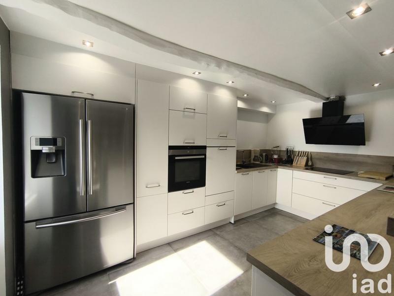 Maison - 350 m² - 15 pièces