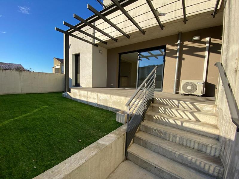 Appartement - 99 m² - 4 pièces