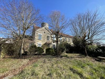 Maison de village - 116 m² - 10 pièces