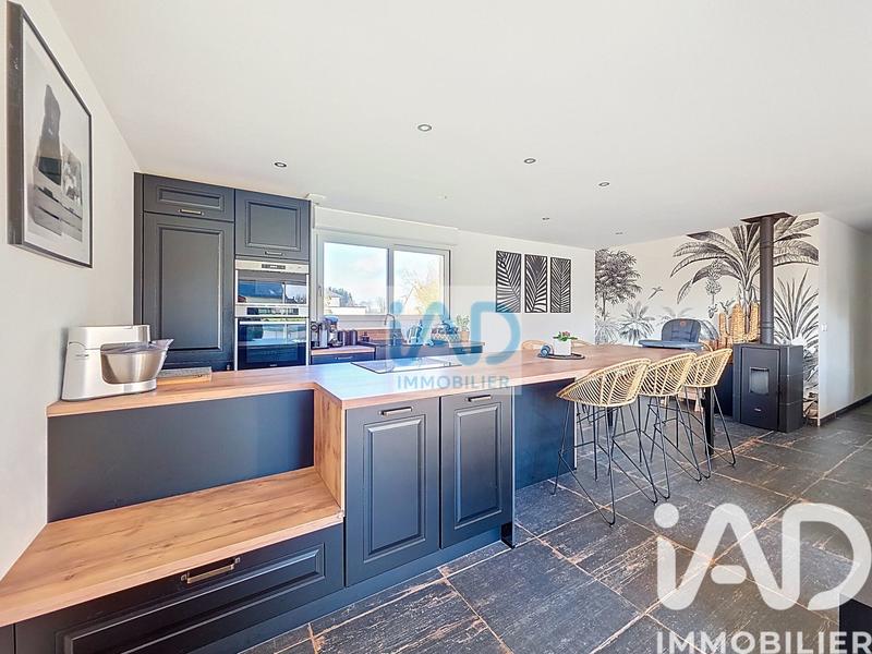 Maison - 95 m² - 6 pièces