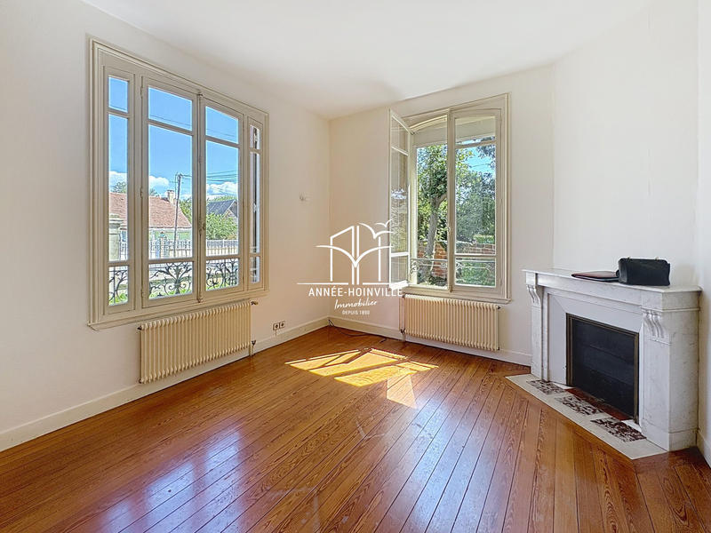 Maison - 105 m² - 5 pièces