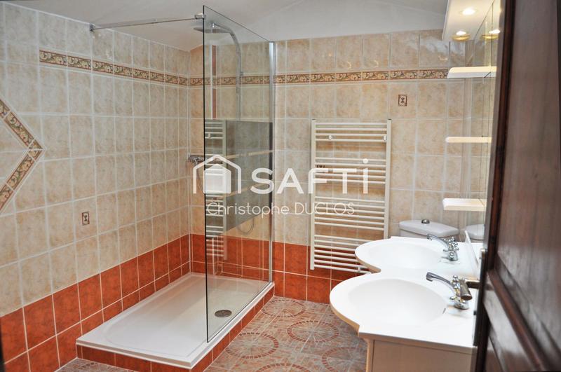 Appartement - 90 m² - 4 pièces