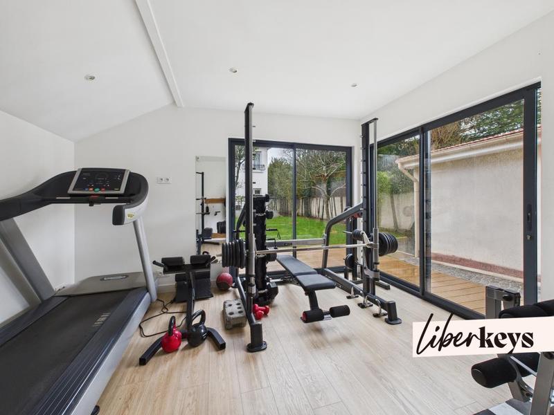 Maison - 160 m² - 6 pièces