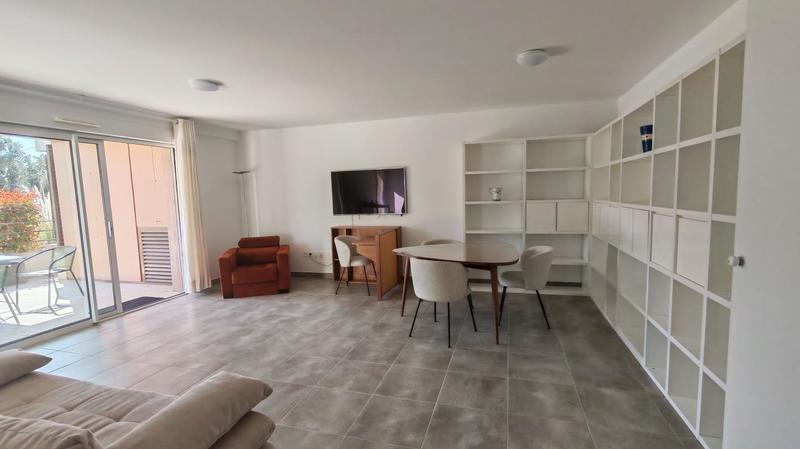 Appartement - 66 m² - 2 pièces