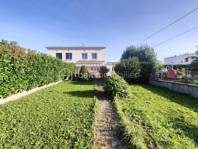 Maison - 89 m² - 5 pièces