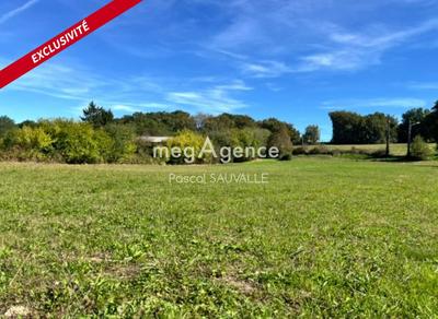 Terrain constructible - 3 135 m²