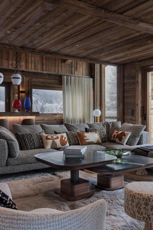 Châlet - 485 m² - 10 pièces