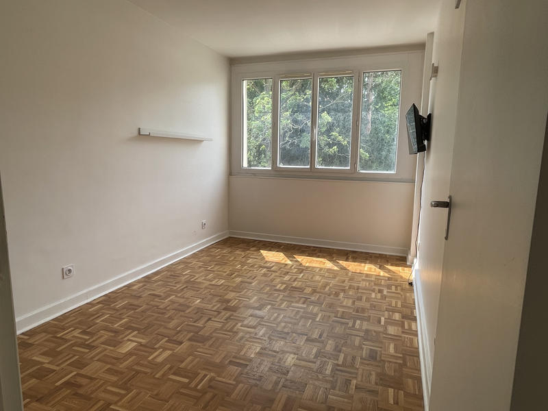 Appartement - 86 m² - 4 pièces