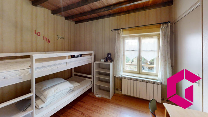 Maison - 160 m² - 7 pièces