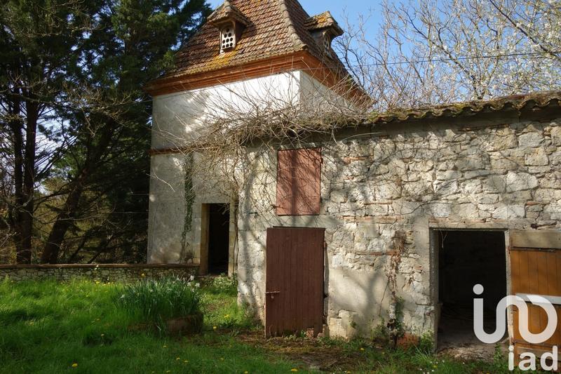 Maison - 220 m² - 6 pièces