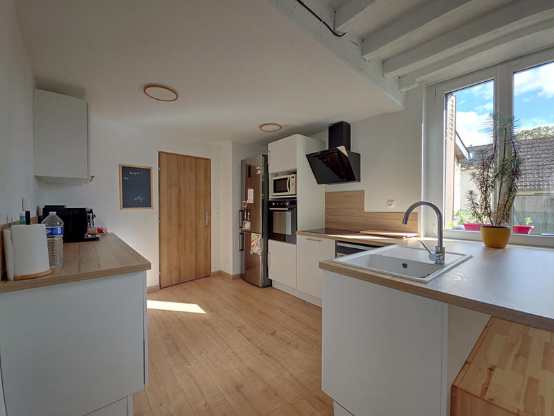 Appartement - 105 m² - 4 pièces