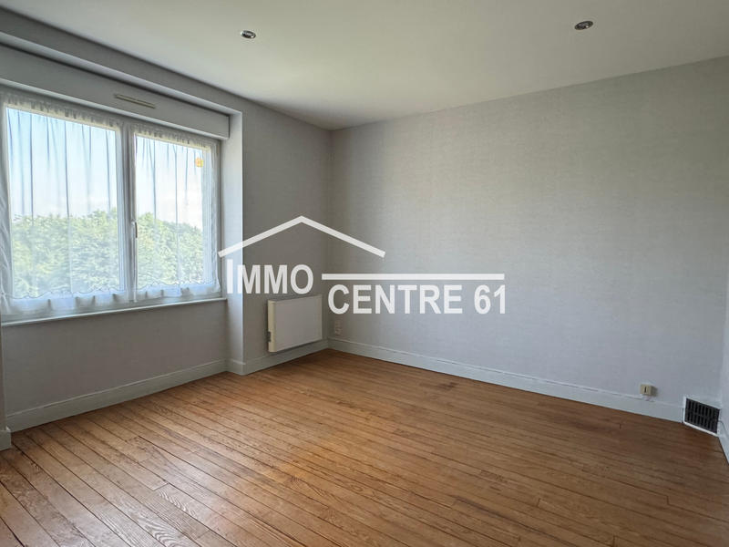 Maison - 121 m² - 5 pièces