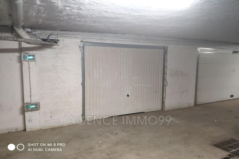 Parking / Garage - 24 m²