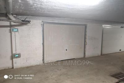 Parking / Garage - 24 m²
