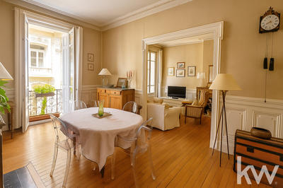 Appartement - 190 m² - 6 pièces