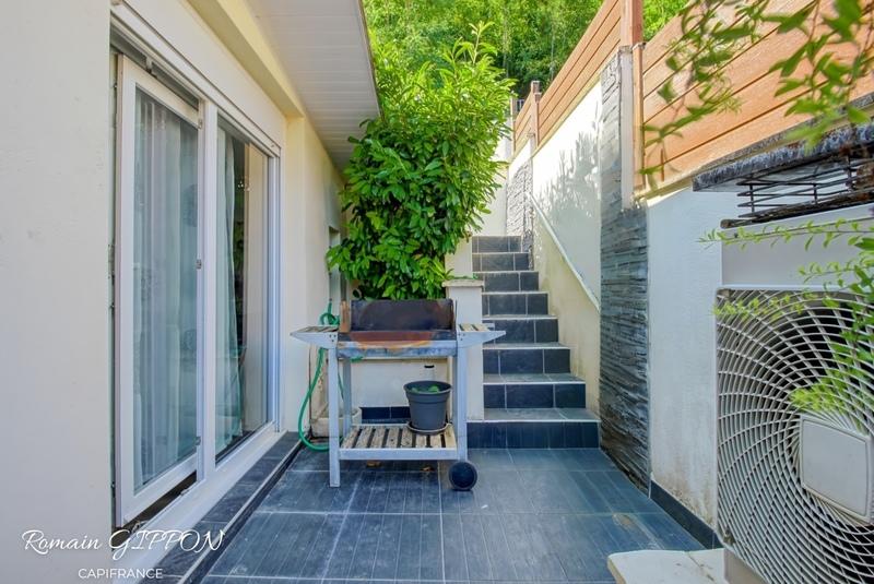 Maison - 107 m² - 6 pièces