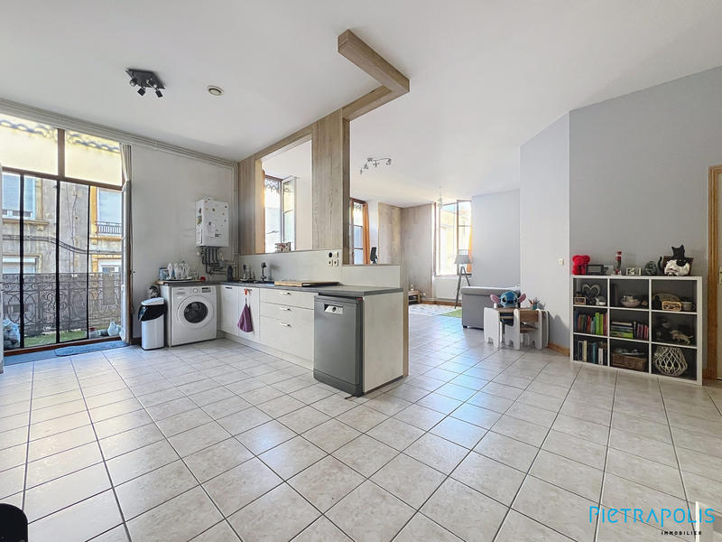 Appartement - 106 m² - 5 pièces