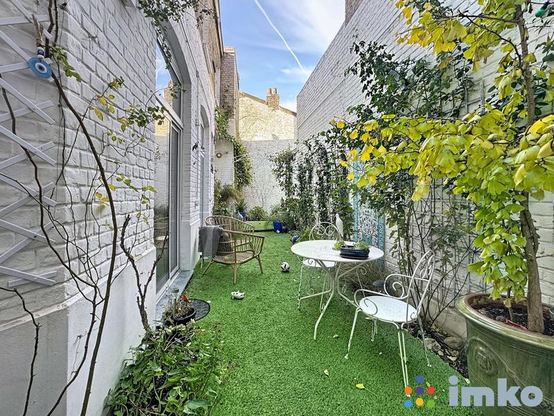 Maison - 182 m² - 6 pièces