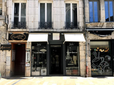 Local commercial - 48 m² - 1 pièce