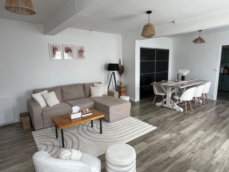 Maison - 90 m² - 5 pièces