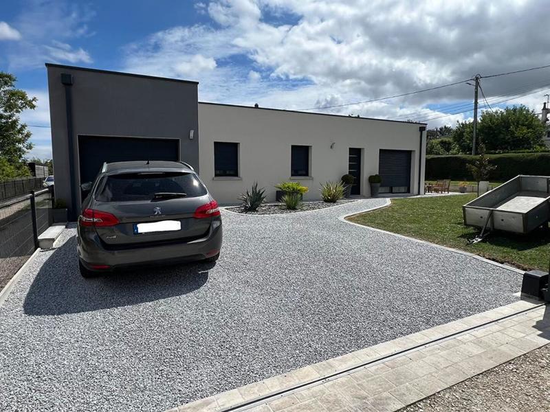 Maison - 103 m² - 4 pièces