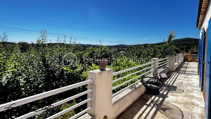 Villa - 180 m² - 7 pièces