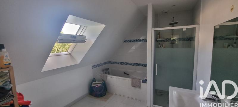 Maison - 170 m² - 8 pièces