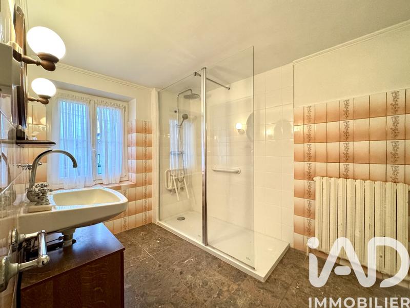 Maison - 130 m² - 7 pièces