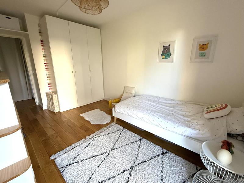 Appartement - 122 m² - 6 pièces