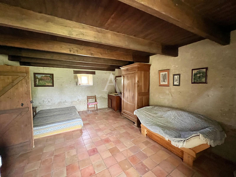 Maison - 298 m² - 7 pièces