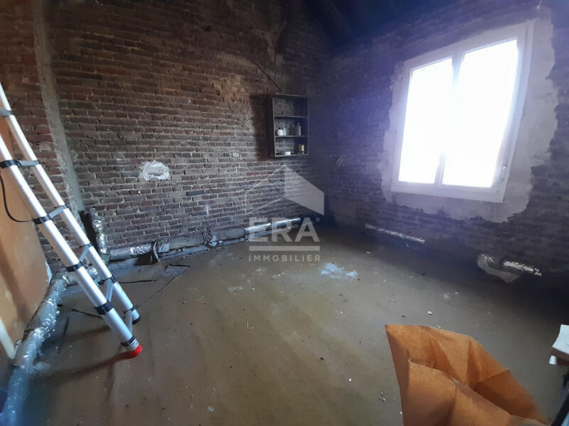 Maison - 90 m² - 3 pièces