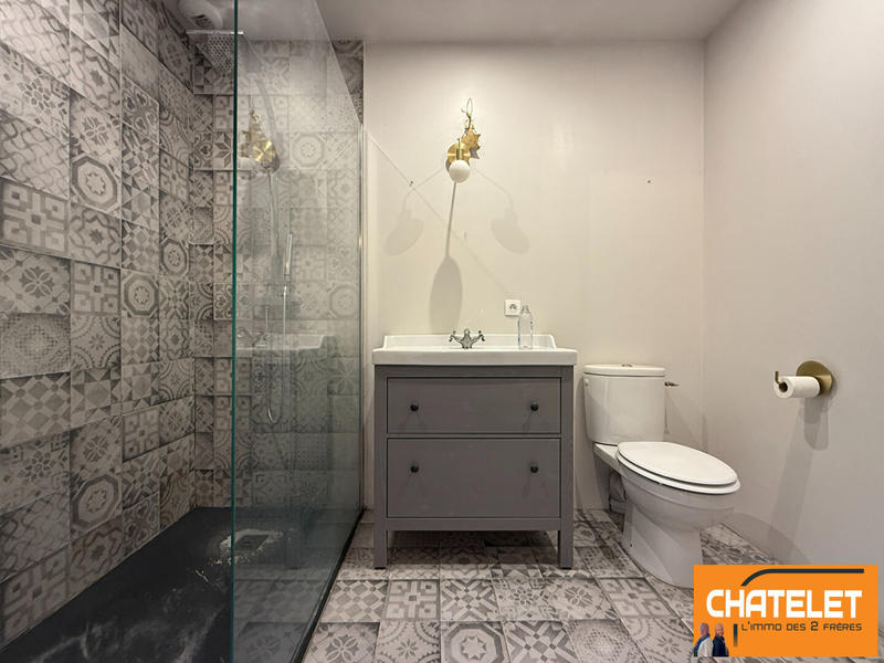 Maison - 151 m² - 7 pièces