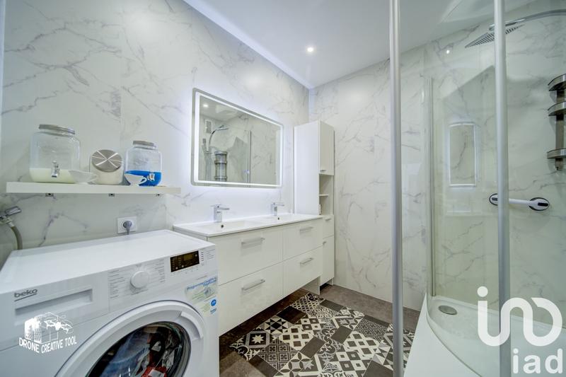 Appartement - 102 m² - 5 pièces