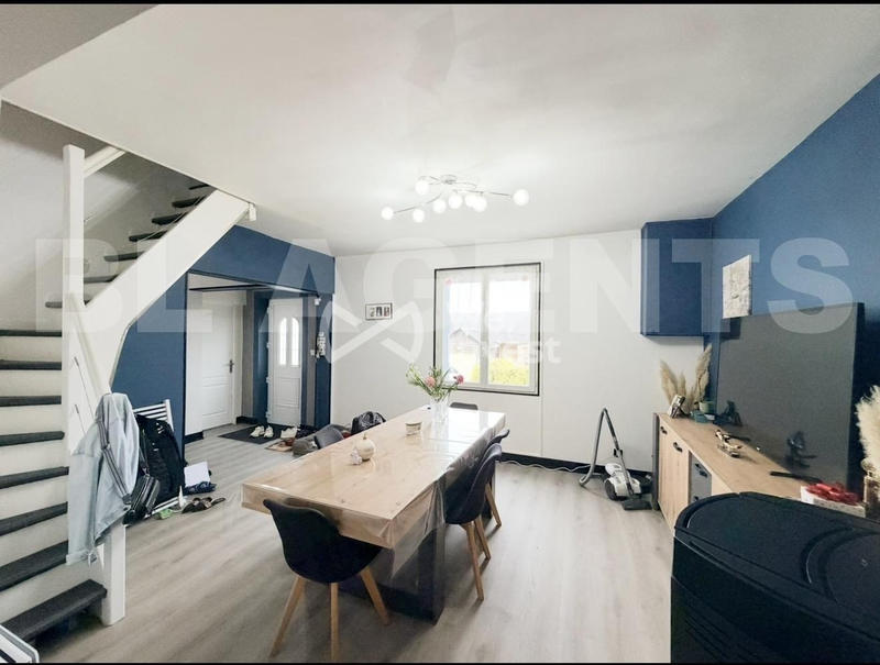 Maison - 101 m² - 5 pièces