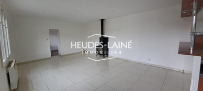 Maison - 95 m² - 4 pièces