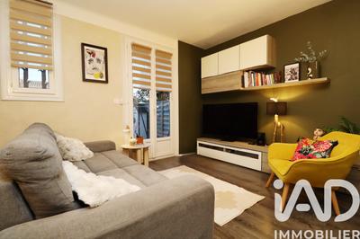 Maison de ville - 104 m² - 5 pièces