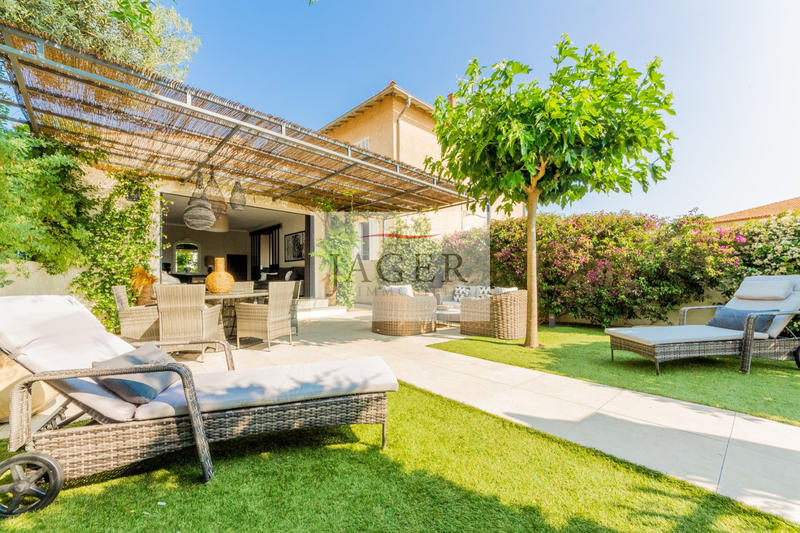 Appartement - 128 m² - 4 pièces