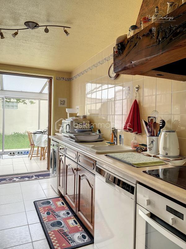 Maison - 147 m² - 7 pièces