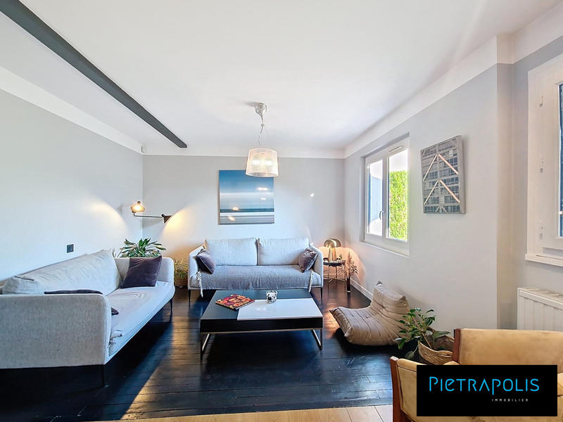 Maison ancienne - 140 m² - 5 pièces