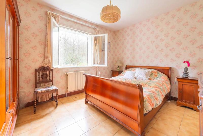 Maison - 215 m² - 10 pièces