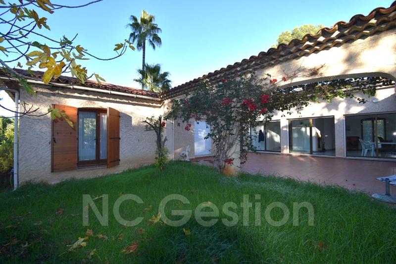 Maison - 160 m² - 3 pièces