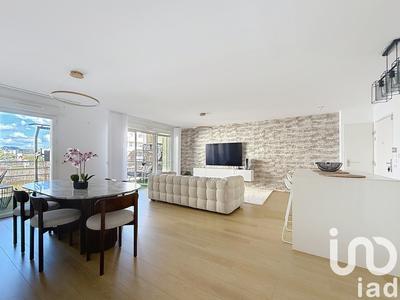 Appartement - 83 m² - 4 pièces