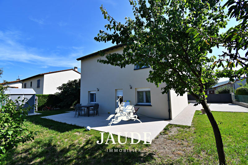 Maison - 135 m² - 6 pièces