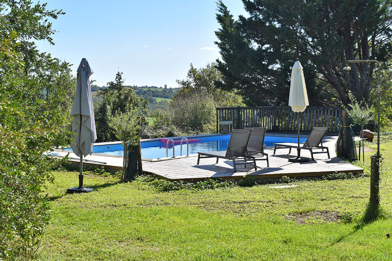 Corps de ferme - 137 m² - 9 pièces